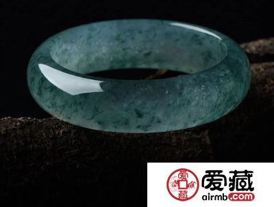玉镯有哪些颜色?什么颜色的玉镯好呢