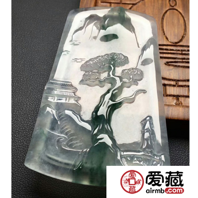 鉴定翡翠真假有哪些办法？如何鉴定翡翠的真假？