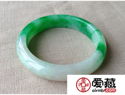 缅甸A货翡翠价格是多少？翡翠到底有没有价值？