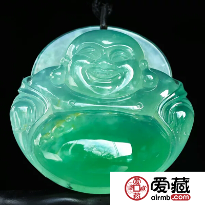 什么颜色的翡翠更有价值？翡翠颜色对价值的影响分析