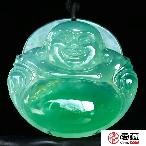 什么顏色的翡翠更有價(jià)值？翡翠顏色對價(jià)值的影響分析
