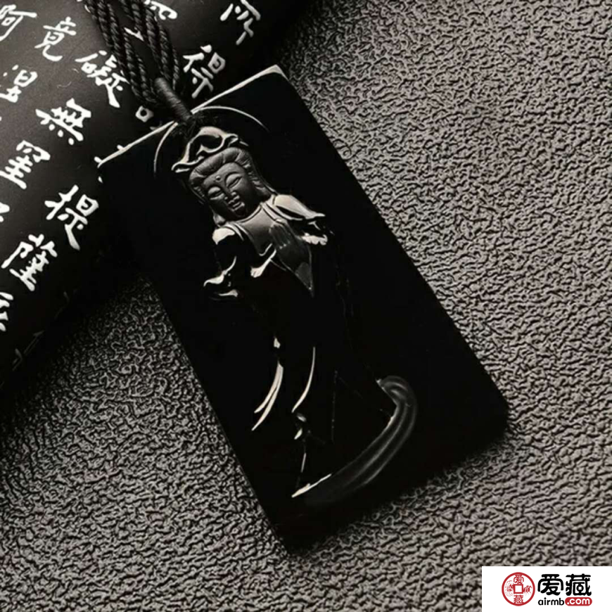 送翡翠有哪些含义？翡翠适合送什么人？