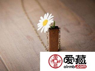 红翡翠鉴定方法