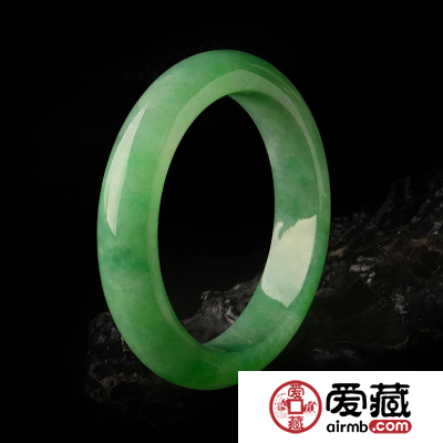 冰种翡翠的保养有哪些误区，千万不要踩雷了