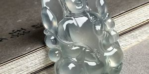 玻璃种翡翠真假辨识