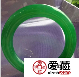 鉴别翡翠的真假小窍门有哪些？