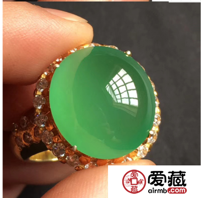首饰类翡翠有哪些选购技巧？