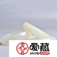 玉手镯一般多少钱？玉手镯价格分析