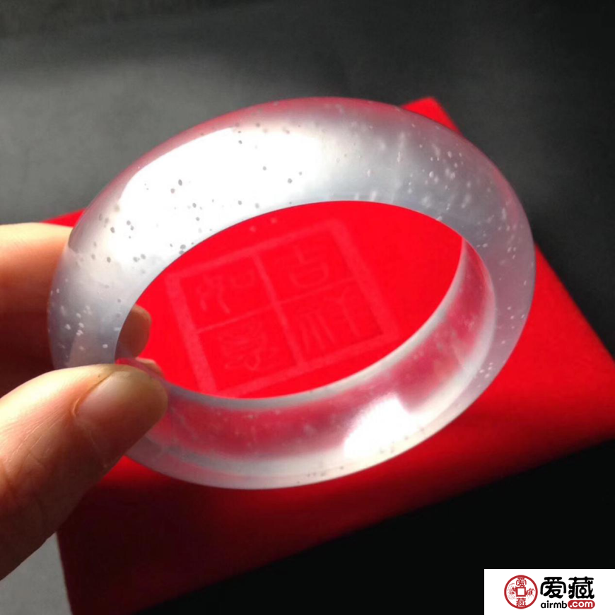 冰糯种翡翠鉴别主要看什么