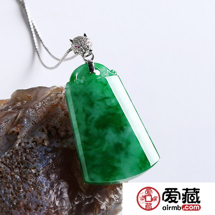 辨别金丝种翡翠技巧