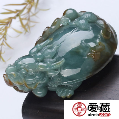 辨别油青种翡翠有哪些方法？