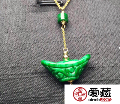 有哪些办法可以分辨干青种翡翠真假