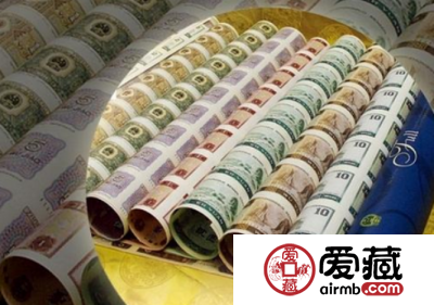 第四版人民币整版钞，业内人称大炮