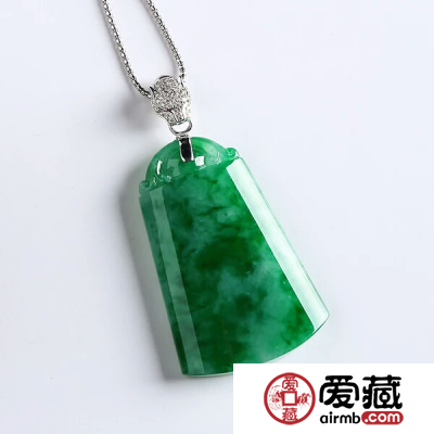 金丝种翡翠保养的注意事项