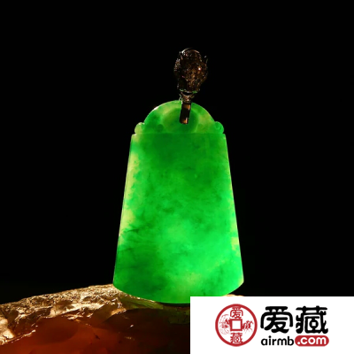 晴水翡翠保养的技巧