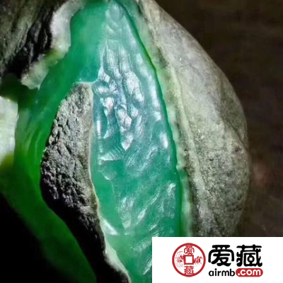 影响翡翠明料价值的因素有哪些