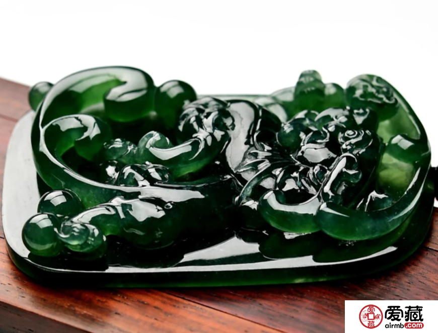 怎样鉴别墨绿玉？有哪些方法呢？