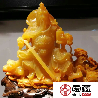 黄龙玉价格极为昂贵，它昂贵的资本是什么呢？
