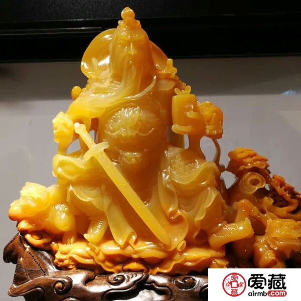 黄龙玉价格极为昂贵，它昂贵的资本是什么呢？