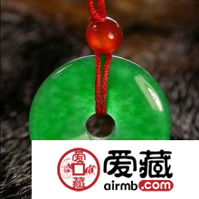 澳洲玉与翡翠，在价值上有何异？