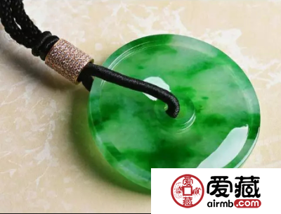 小宝宝带翡翠好吗？有什么禁忌