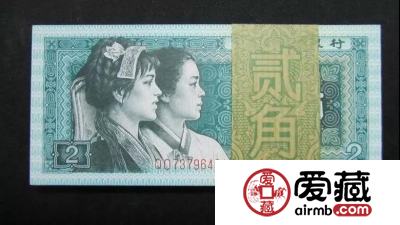 8002中一枝独秀的P冠精制币