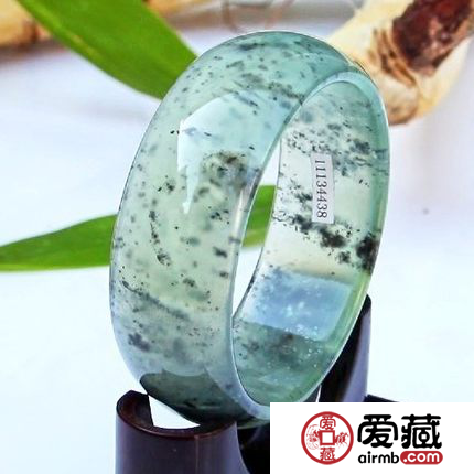 蓝田墨玉价格不高，为何还有神奇的保养功效？