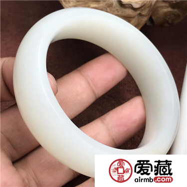 白玉石鉴别方法有哪些呢?