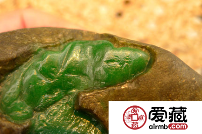 翡翠明料市场价是如何确定的?想要购买翡翠明料的朋友快来看看