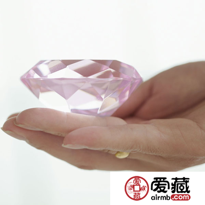 五招教你辨别天然水晶