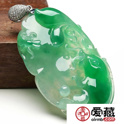 一个翡翠多少钱应该如何判断