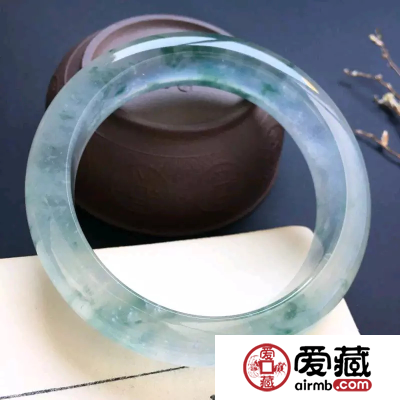 玻璃种翡翠多少钱,哪些因素影响它?