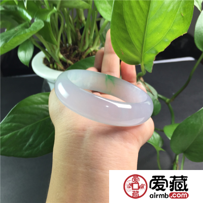 去旅游买翡翠需要注意哪些问题?