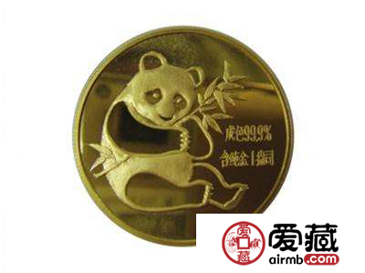 1982年熊猫金币套装