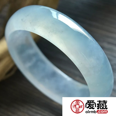 翡翠冰种和冰糯种的区别是什么