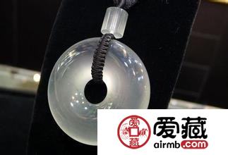 买翡翠，一定要买“活翡翠”