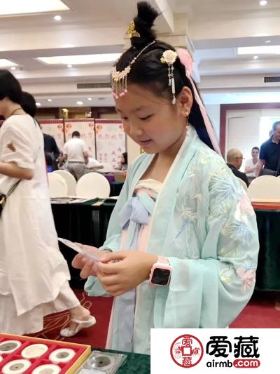 爱藏网祝贺舟山钱币沙龙十周年庆暨钱币交流大会圆满成功！