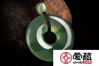 几招简单鉴定翡翠的小技巧，一学就会