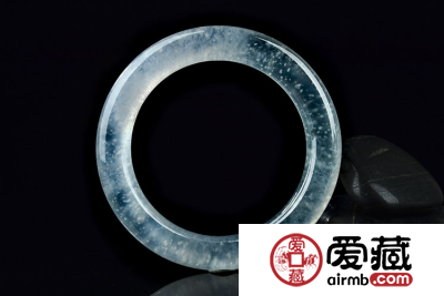 “真假”玻璃种翡翠，你买的是“翡翠”还是“玻璃”?