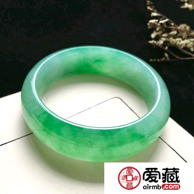 实用贴：旅游可千万别把这八种石头当翡翠买了
