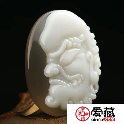 翡翠市场数量繁多，如何辨别真假翡翠?
