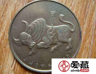 上海造币厂纪念币工艺精湛