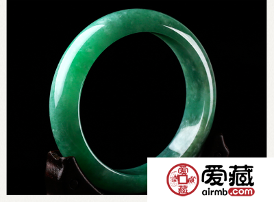 冰糯种翡翠多少钱?教你如何看值不值得