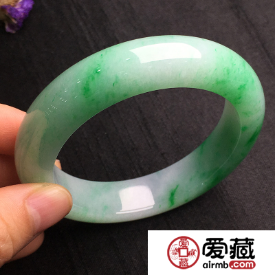 冰糯种翡翠鉴定是有小方法