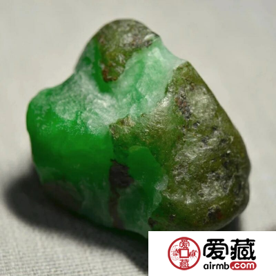 翡翠原石价格，为什么市场价格那么贵