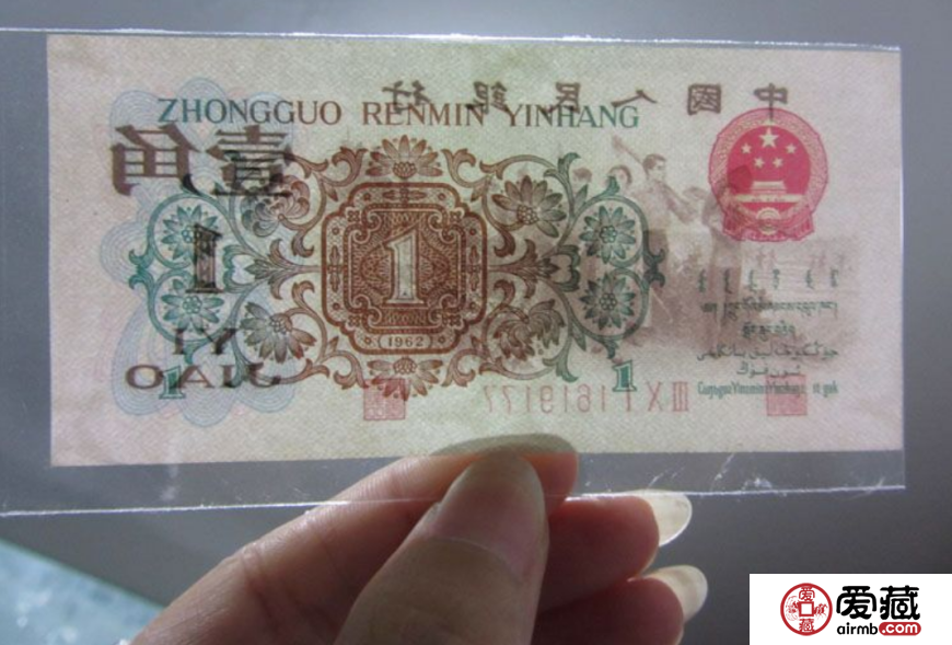 知否知否 硬是绿肥（背绿）红瘦（枣红）