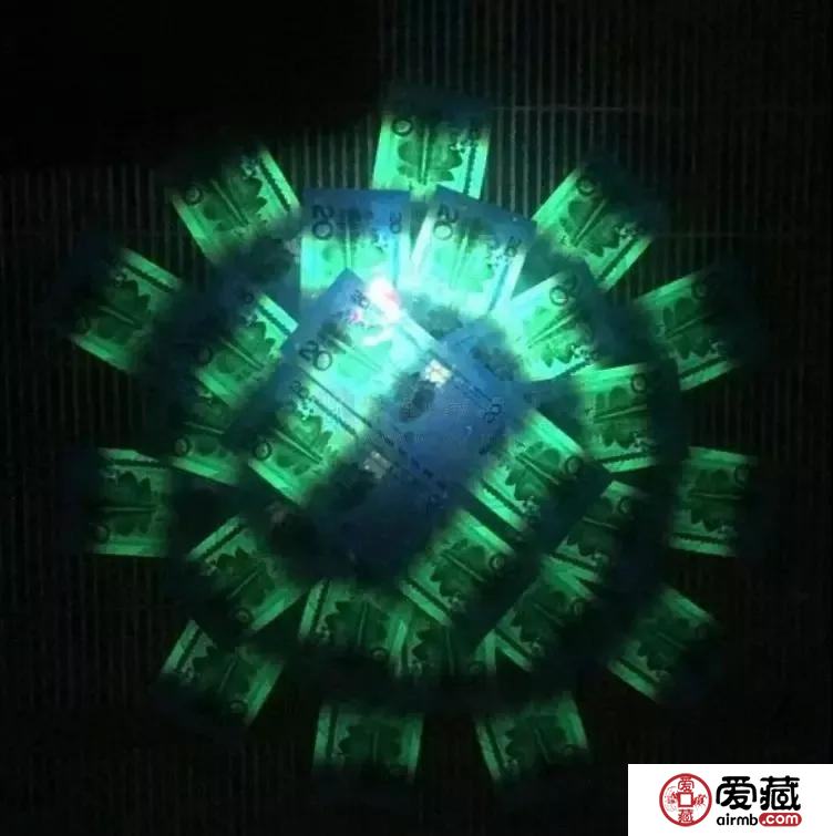一张20元纸币竟然能卖300元！？