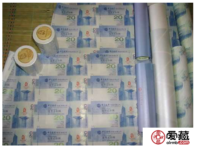 浅析奥运钞大炮筒市场行情