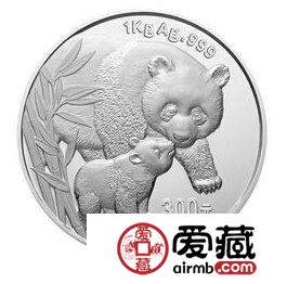 2004版熊猫贵金属纪念币1公斤银币
