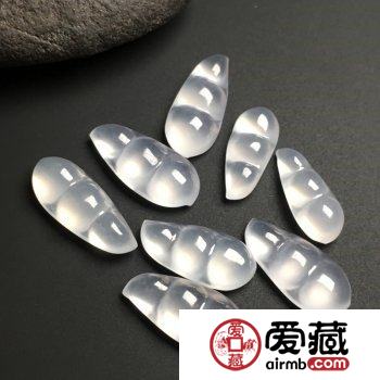教你一张报纸区分糯种、冰种、玻璃种翡翠